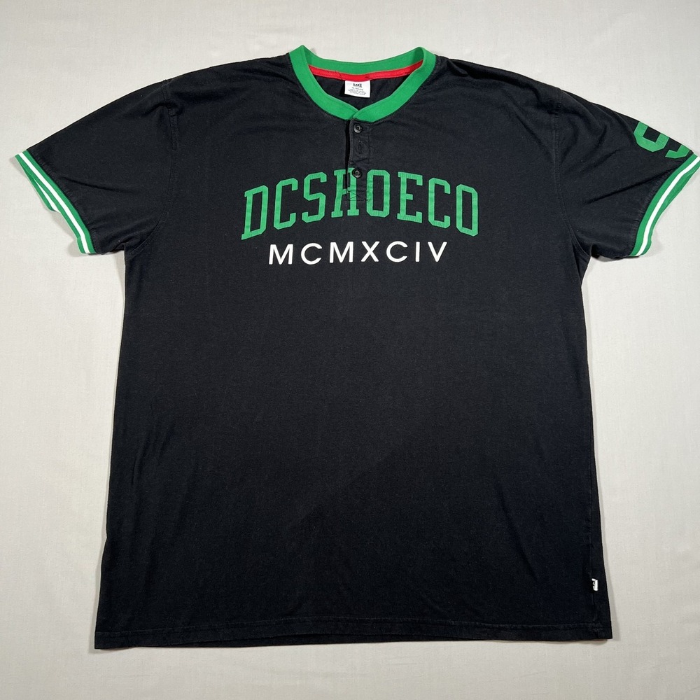DC Shoes Co. Henley T-Shirt Mens XL Black Green White MCMXCIV 94 Short Sleeve